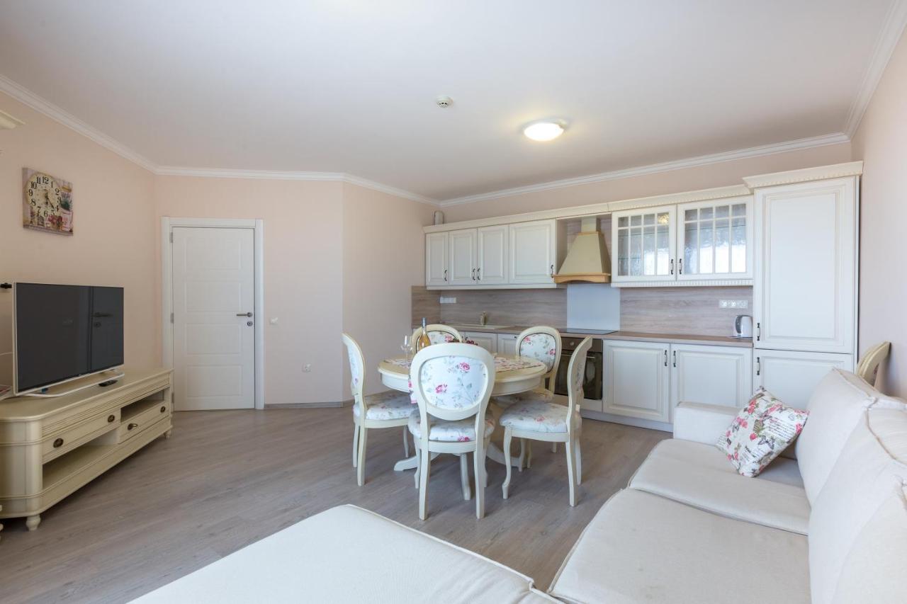 Villa Florence Boutique Apart Hotel Sveti Vlas Luaran gambar