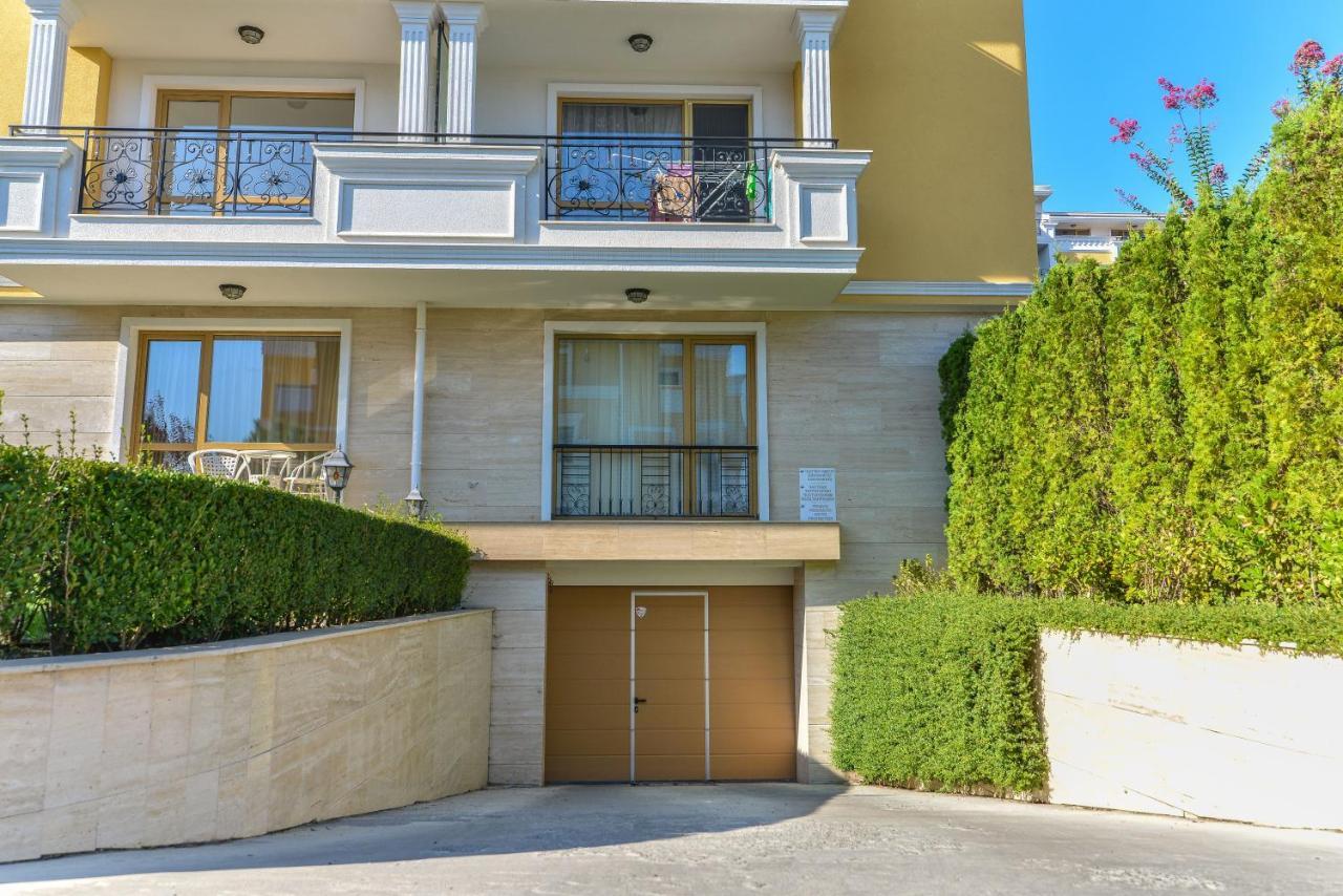 Villa Florence Boutique Apart Hotel Sveti Vlas Luaran gambar