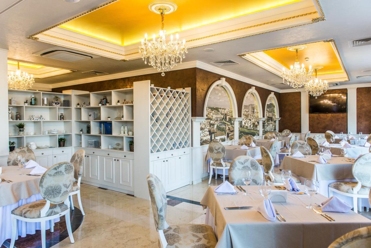 Villa Florence Boutique Apart Hotel Sveti Vlas Luaran gambar